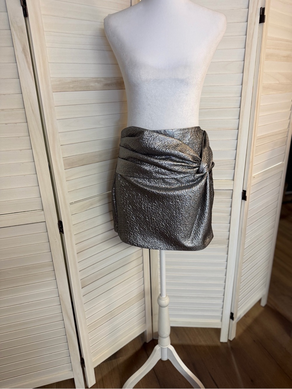 NWT Zara Mini Skirt Skort Grey Silver SHIMMER SEXY PRETTY ADORABLE SZ M